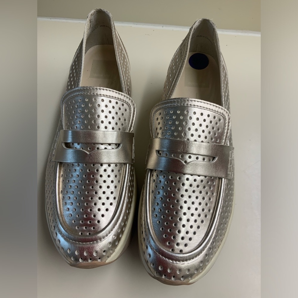 Dolce Vita Janine  Slip-On Women’s Slip On shoes Sneakers Metallic Gold Size 8.5